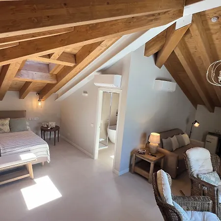 オーロラ ホテル レッツェノ