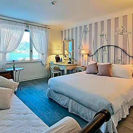 Aurora Hotel Lezzeno
