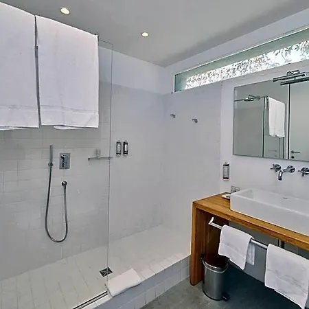 Hotel Aurora Lezzeno