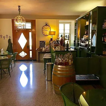 Hotel Aurora