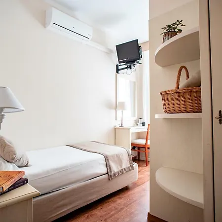 Hotel Aurora Lezzeno